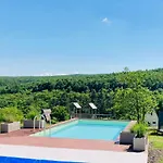 Ablakanapra Vila *